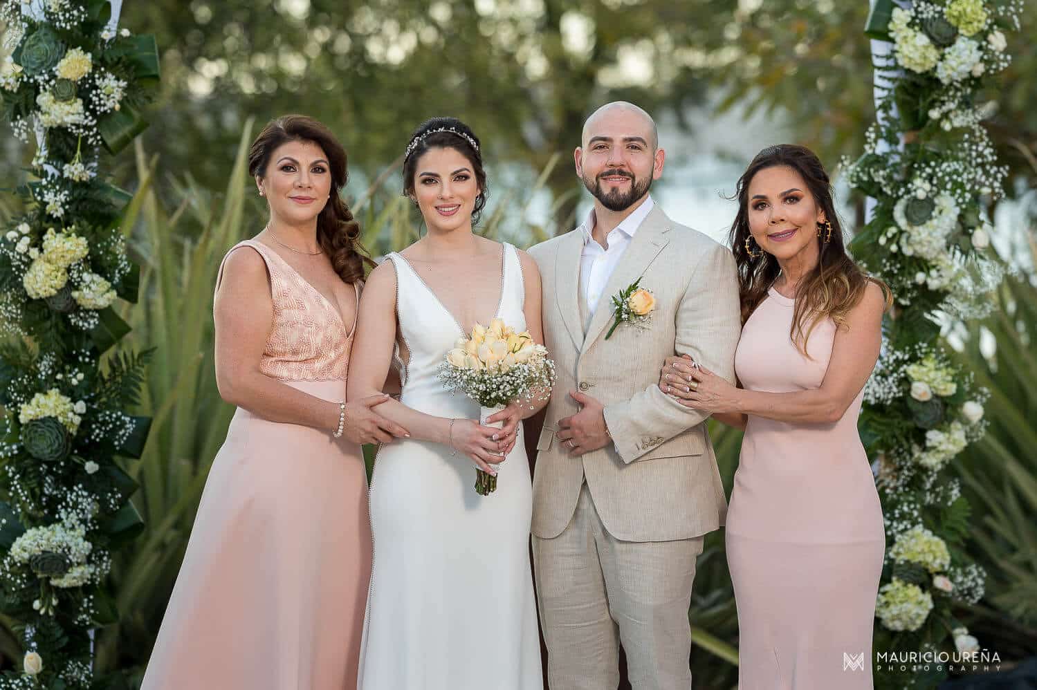 El Mangroove Beach Wedding Venue Family Formals