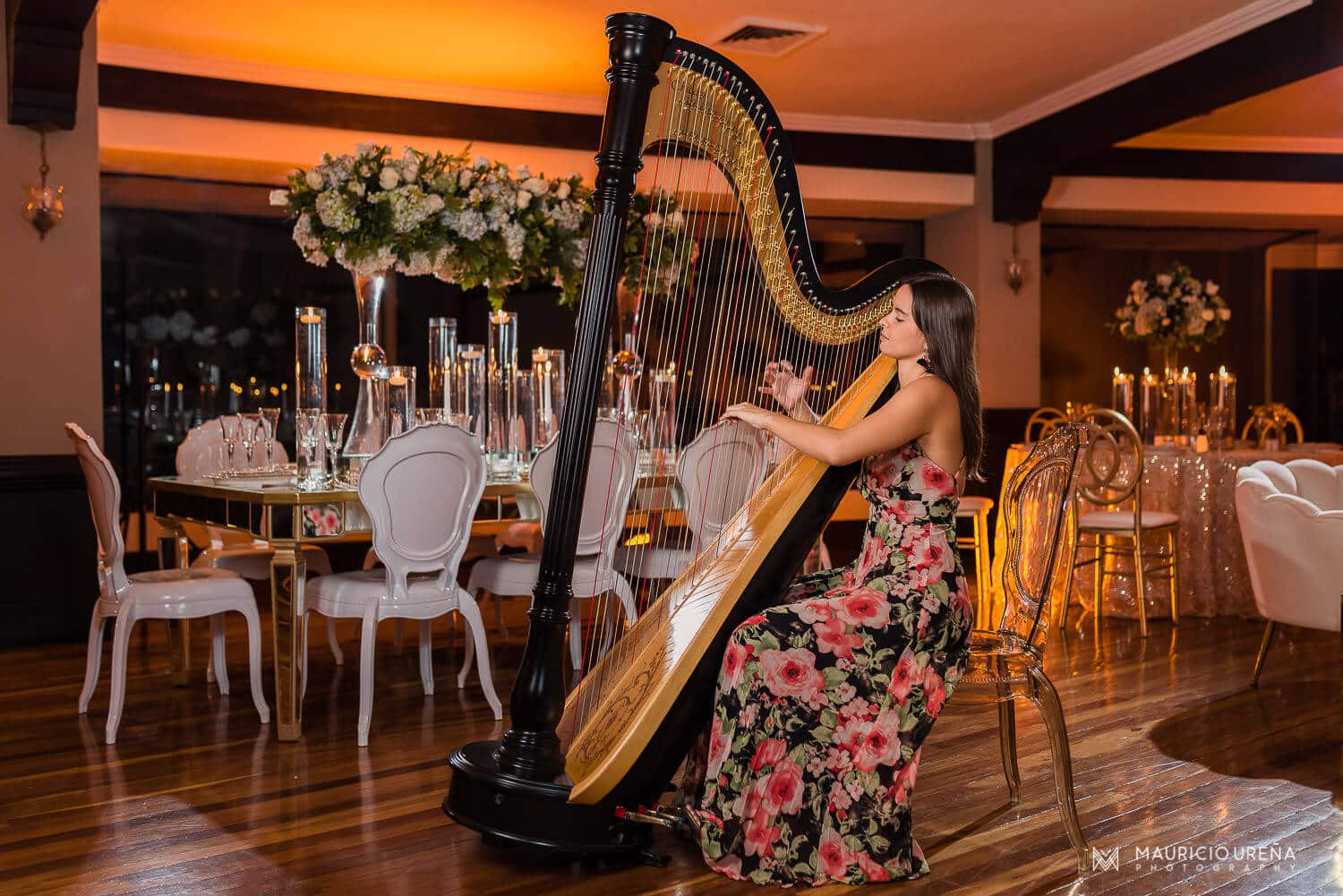 Bodas DoubleTree Cariari | Ana's Harp Cr en Salón Curime | Montaje Recepción Yess Producciones | Menaje de Costa Mesa Event Rentals | Fotógrafo Profesional de Bodas Costa Rica | Mauricio Ureña Photography